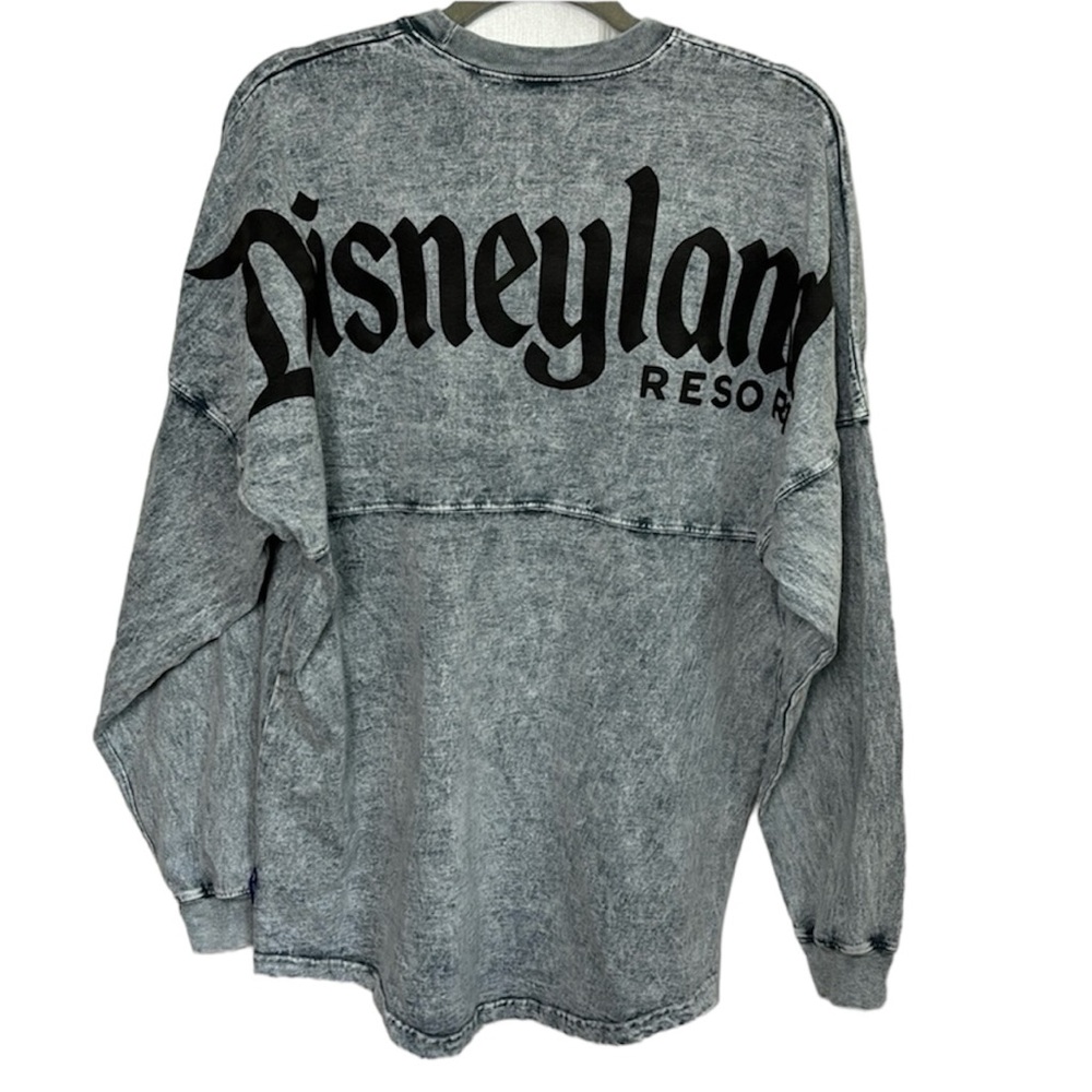 DISNEYLAND RESORT spirit jersey size MEDIUM in gray and black spellout on back